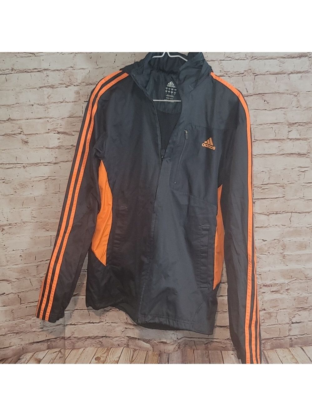 Nwot Adidas hooded windbreaker sz small - Picture 1 of 6
